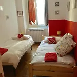 Casa Del Cucciolo Con Parcheggio Privato Daire