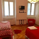 Daire Casa Del Cucciolo Con Parcheggio Privato Trieste
