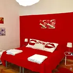 Casa Del Cucciolo Con Parcheggio Privato Daire Trieste