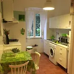 Casa Del Cucciolo Con Parcheggio Privato Daire