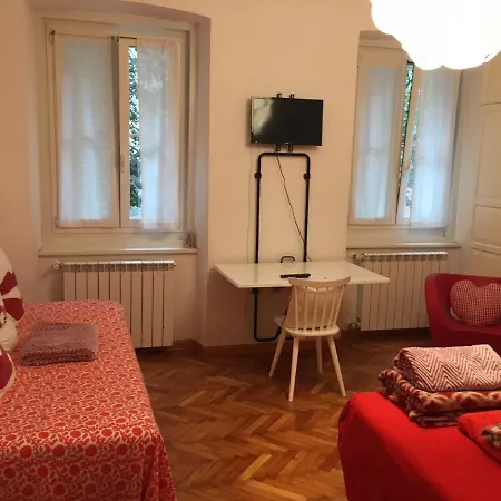 Casa Del Cucciolo Con Parcheggio Privato * Триест