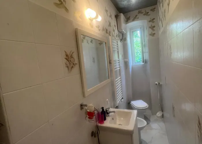 Casa Del Cucciolo Con Parcheggio Privato Apartment Trieste