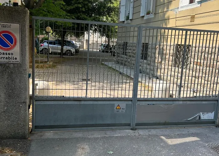 Casa Del Cucciolo Con Parcheggio Privato Trieste