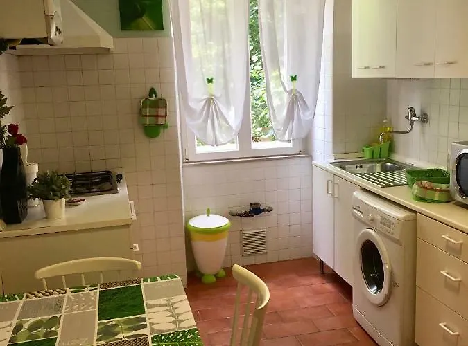 Apartment Casa Del Cucciolo Con Parcheggio Privato Trieste